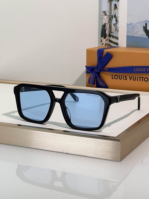 LV Glasses smr39
