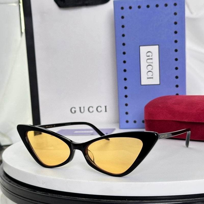 Gucci Glasses smr18