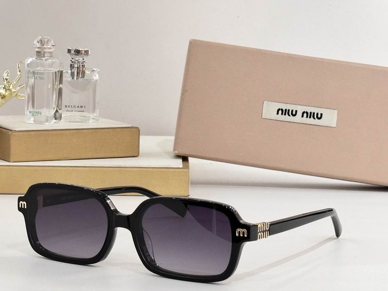 Miu Miu Glasses sms 113