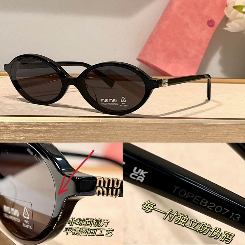 Miu Miu Glasses sms 115