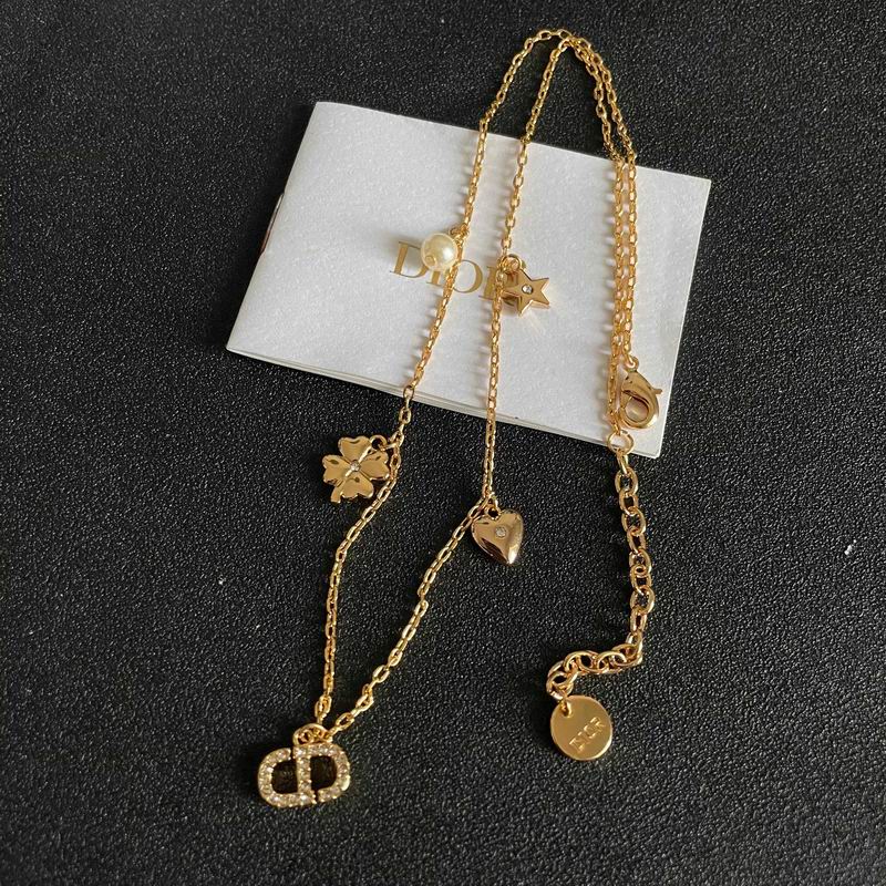 Dior Necklace 03yxs80