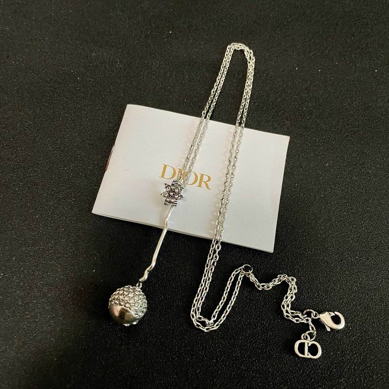 Dior Necklace 03yxs96