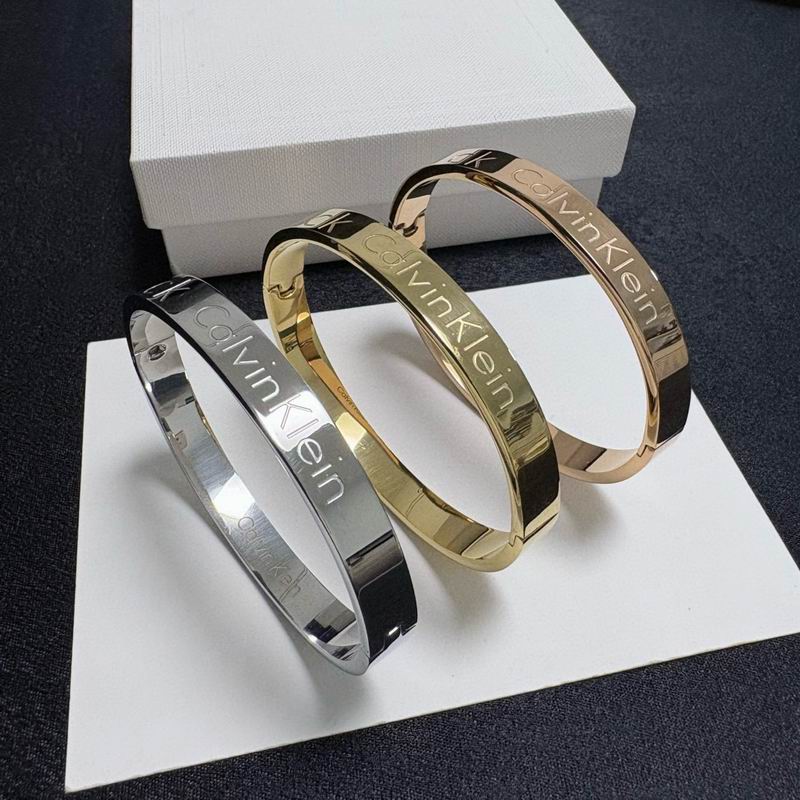 LV Bracelet 03yxs129