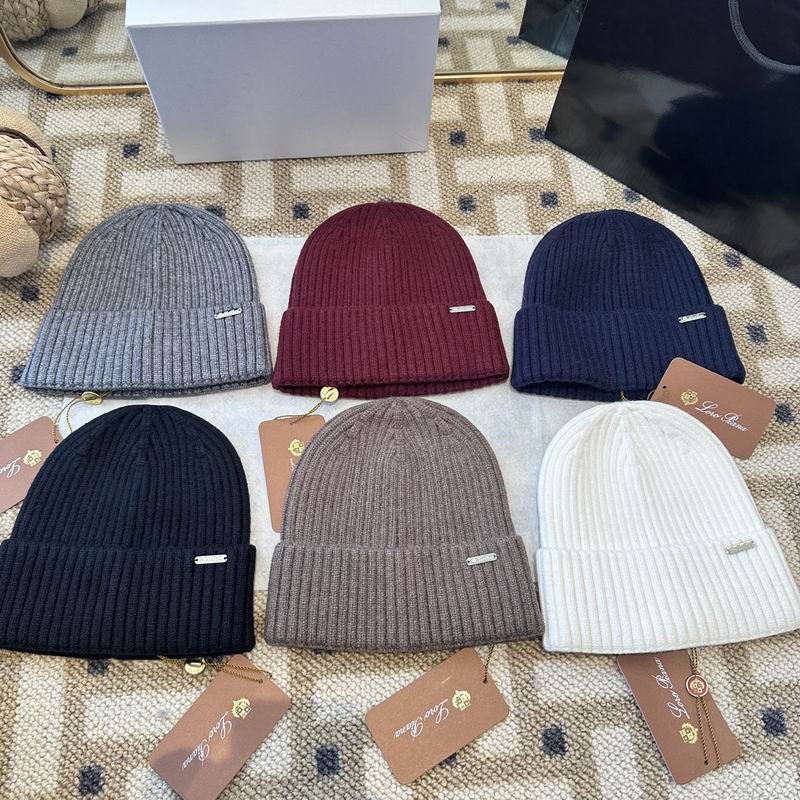 26 Loro Piana Hat