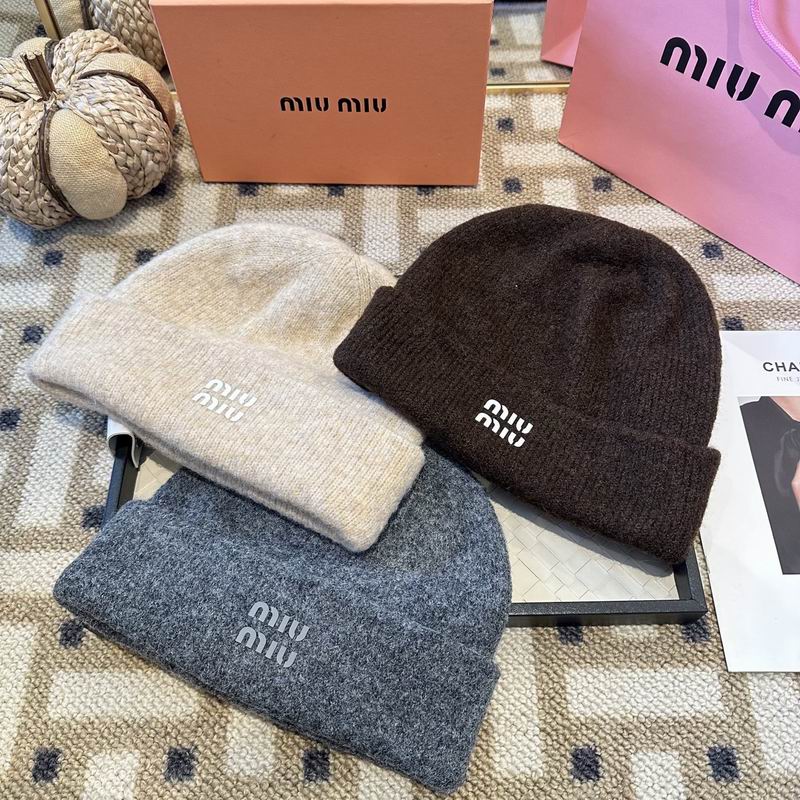 26 Miumiu Hat