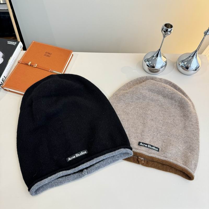 25 Acne hat