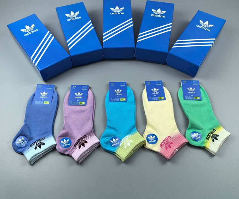 Adidas socks 040610