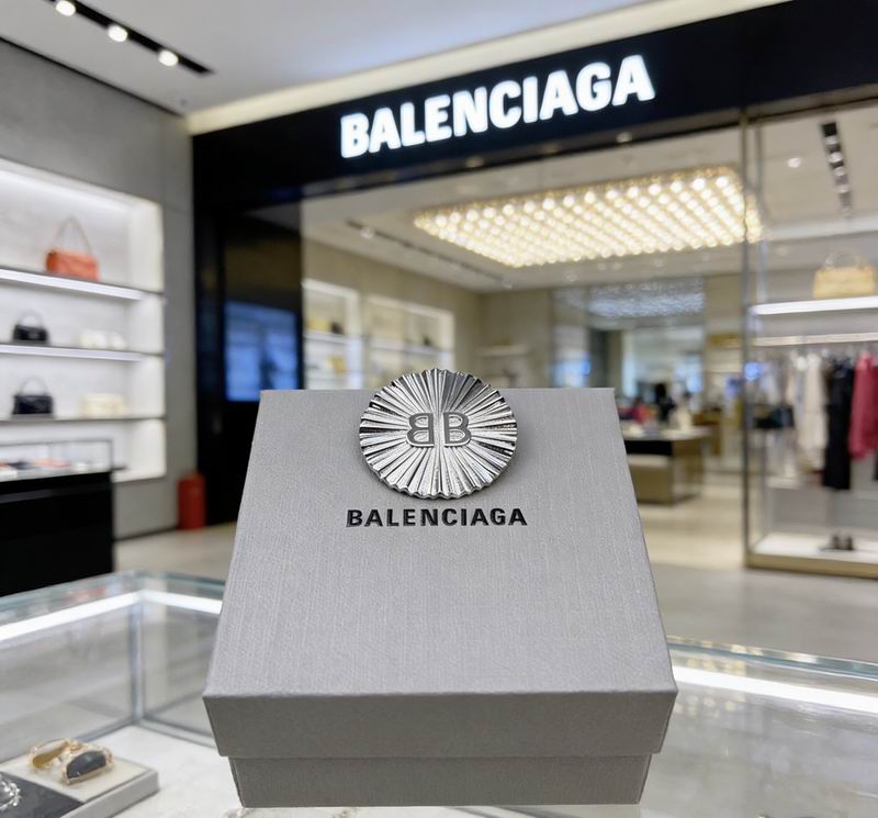 26 Balenciaga brooch