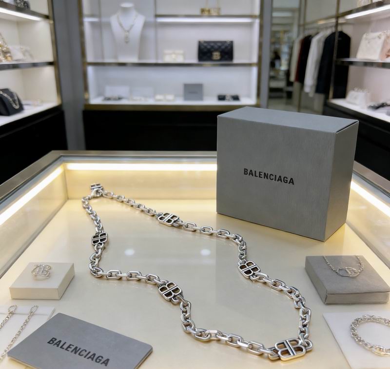 Balenciaga Necklace 03yxs78