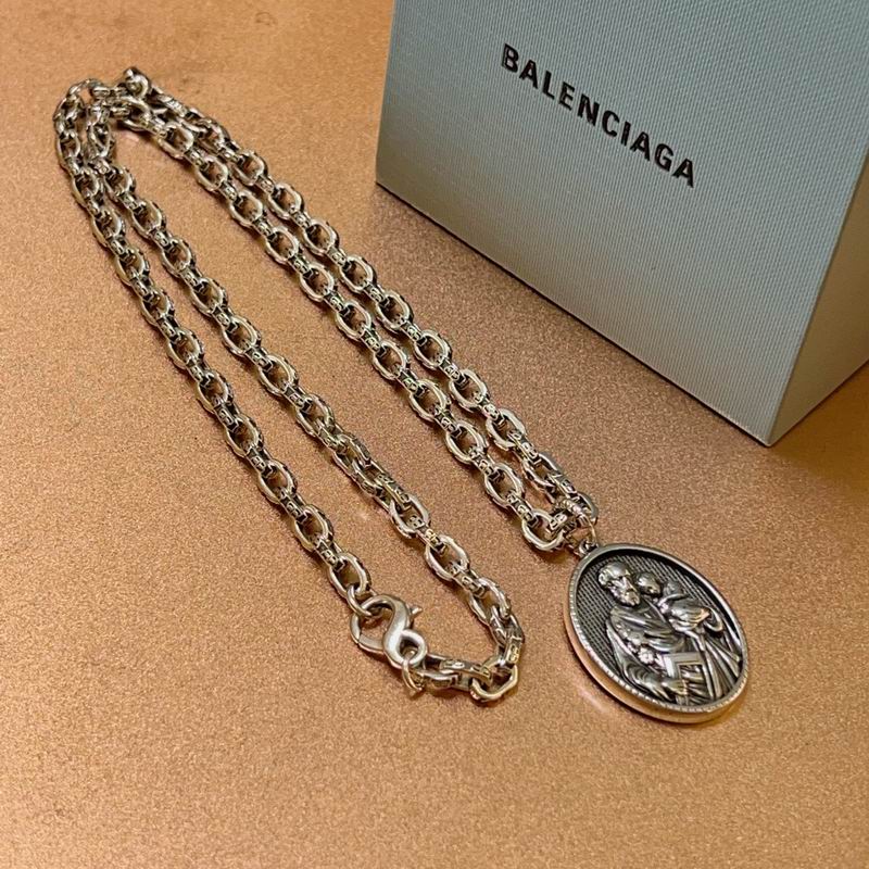 Balenciaga Necklace 04yxh46