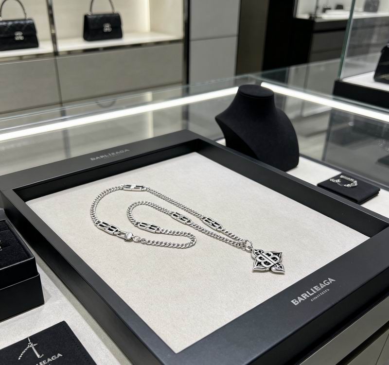 Balenciaga Necklace 05yxs37