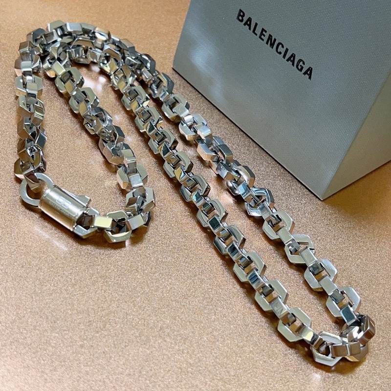 Balenciaga Necklace 05yxs51