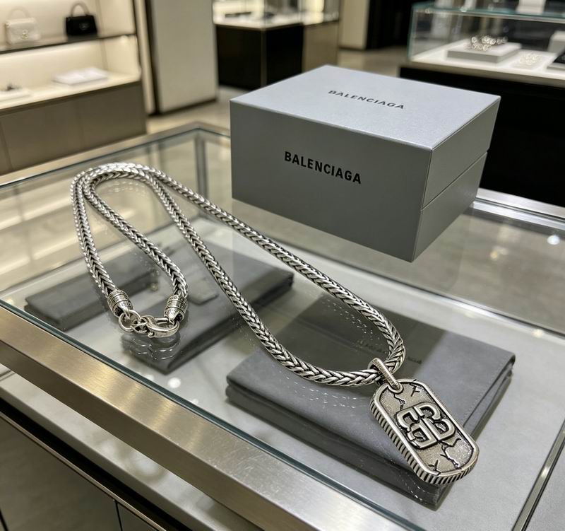 Balenciaga Necklace 05yxs55