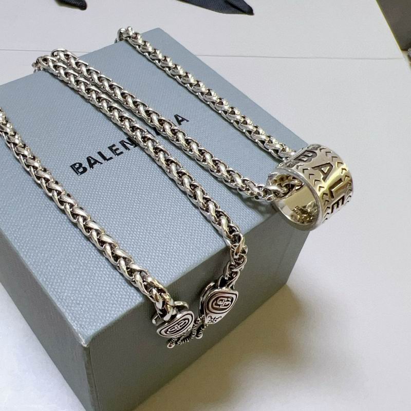 Balenciaga Necklace 06yxh03