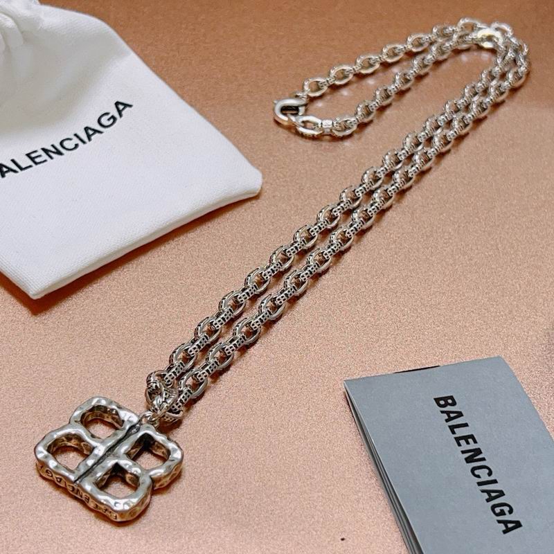 Balenciaga Necklace 06yxh23
