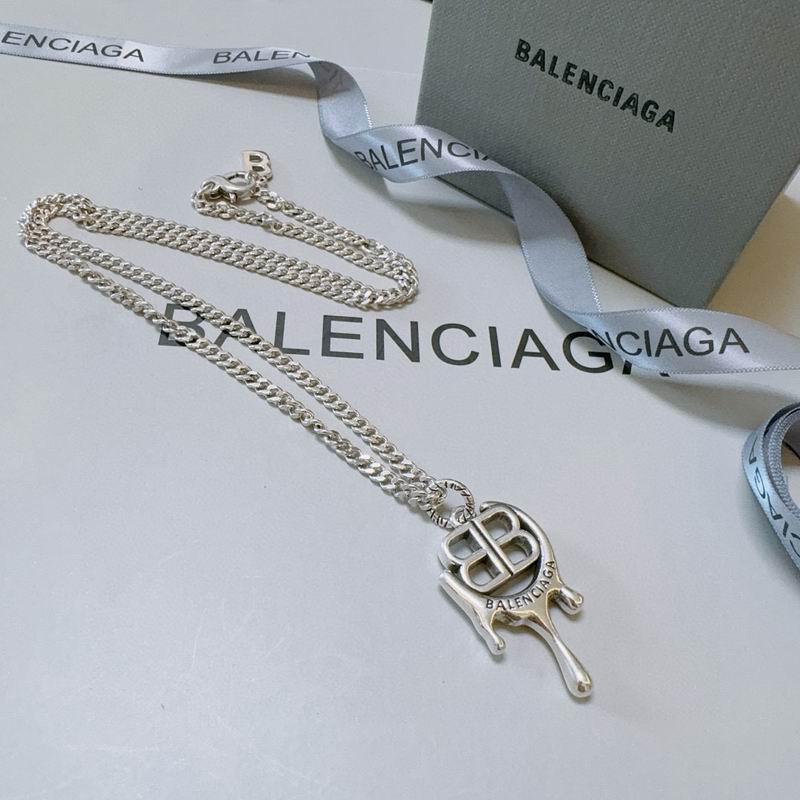 Balenciaga Necklace 06yxh31