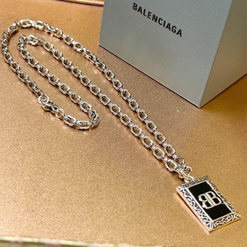 Balenciaga Necklace 06yxh46