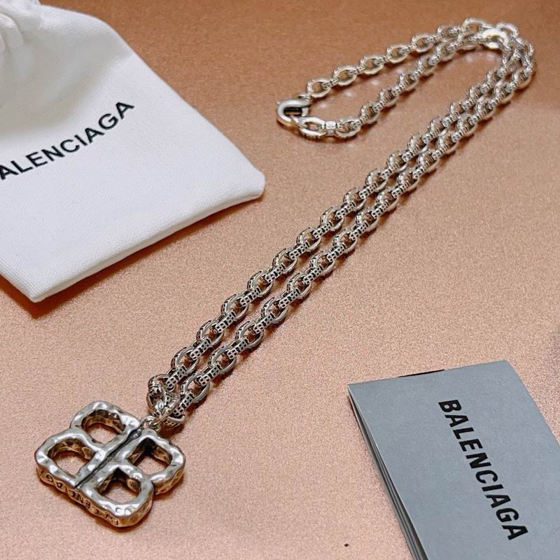 Balenciaga Necklace 10yxx76