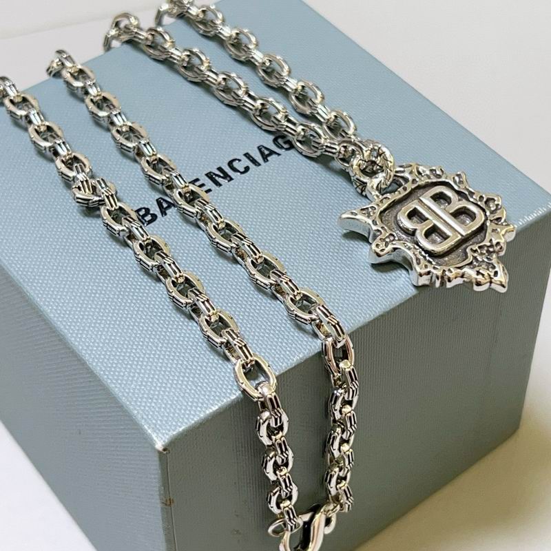 Balenciaga Necklace 10yxx82