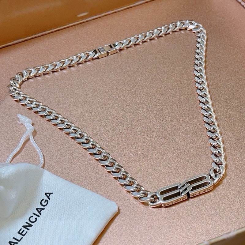 Balenciaga Necklace 10yxx86