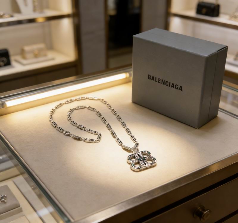 Balenciaga Necklace 04yxs131