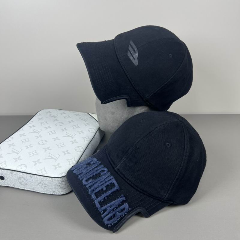 Balenciaga cap 021006