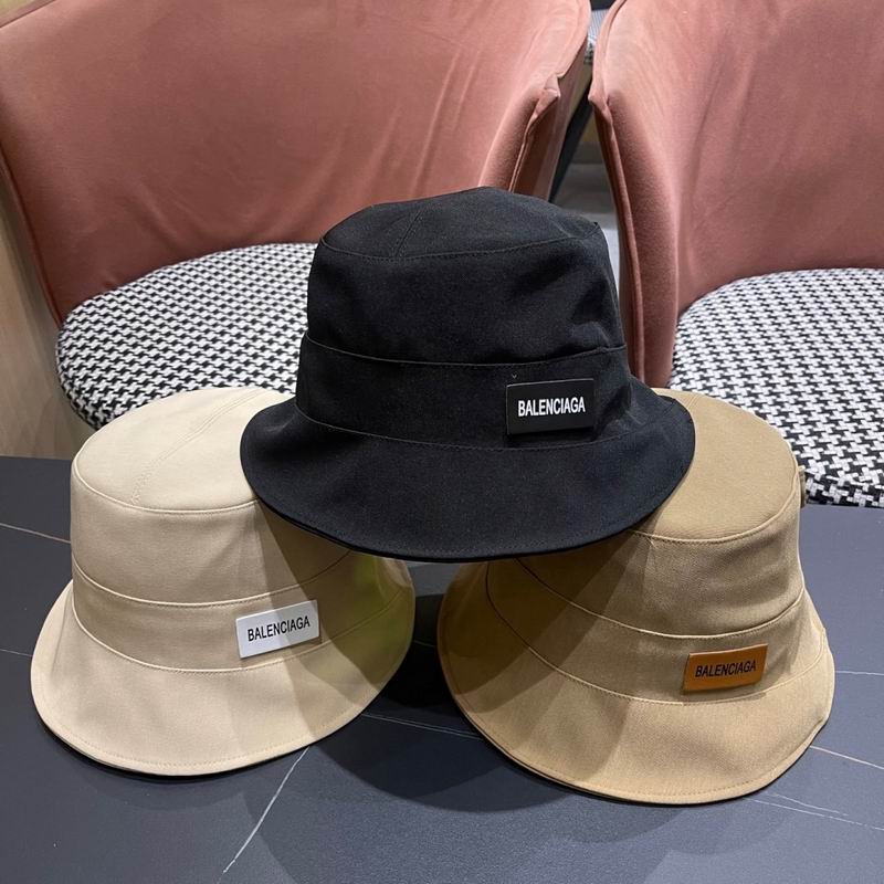 Balenciaga hat 061001
