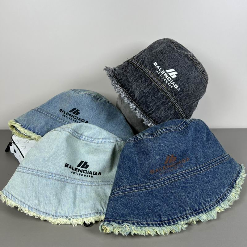 Balenciaga hat dx14