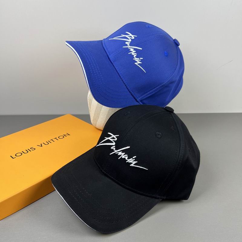 26 Balmain cap