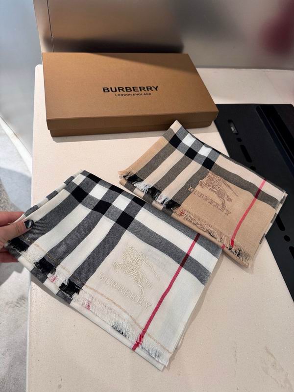 Burberry Scarf 80X200cm  E122130