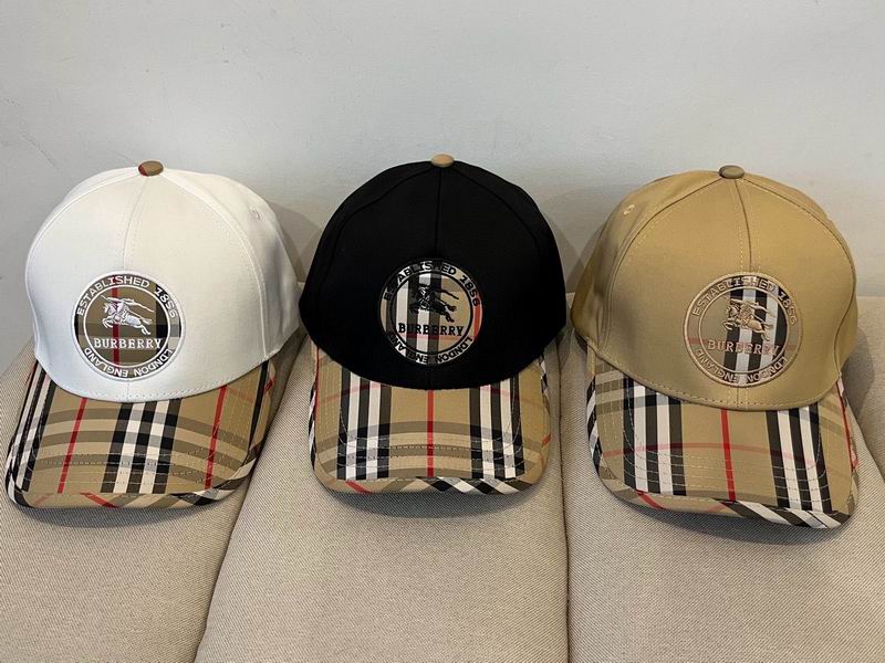 Burberry cap dx30