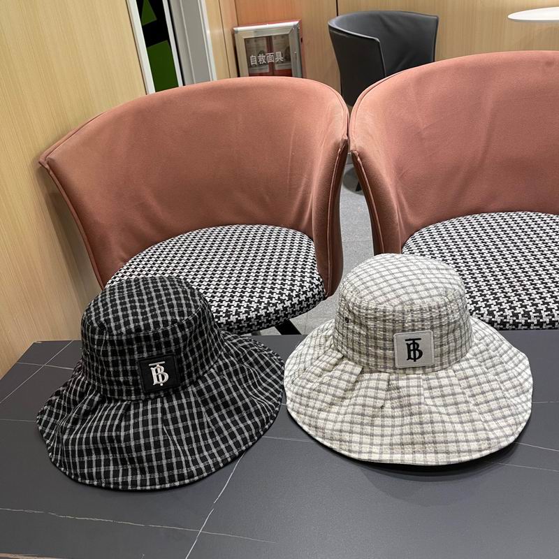 Burberry hat 051701