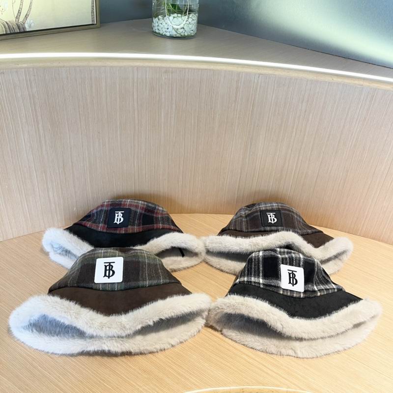 Burberry hat 010401