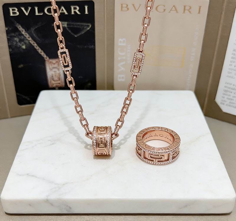 Bvlgari Necklace 03yxs40