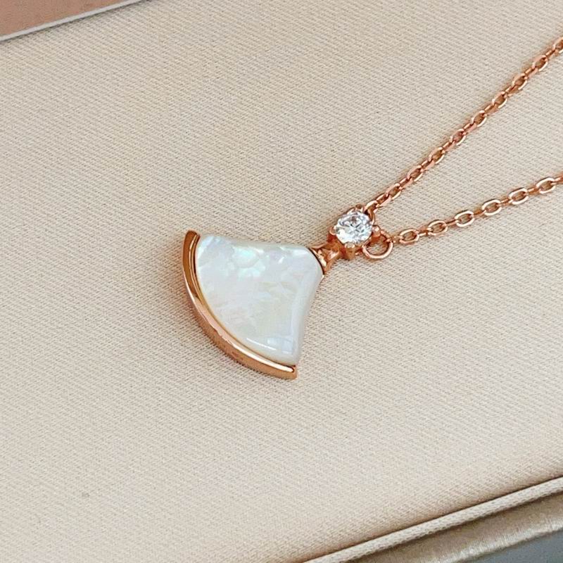 Bvlgari Necklace 04yxs70