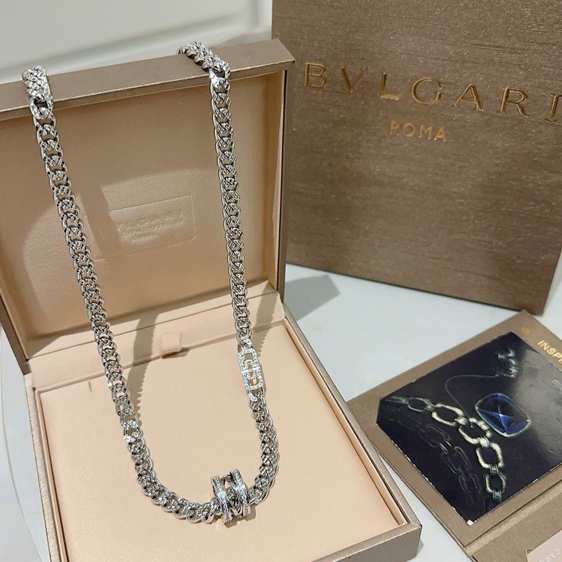 Bvlgari necklace 01yxx135