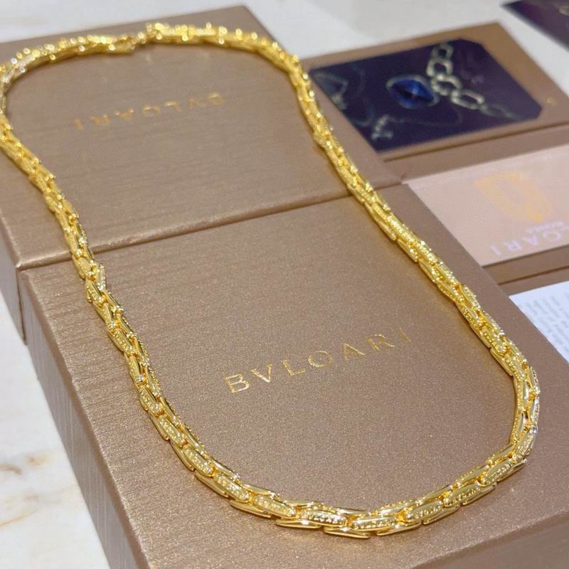 Bvlgari necklace 01yxx138