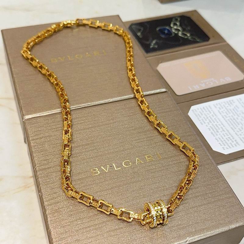 Bvlgari necklace 01yxx164