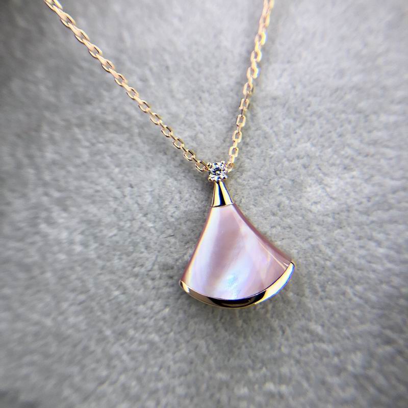 Bvlgari necklace 04yxh15