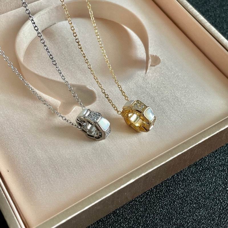 Bvlgari necklace 04yxh25