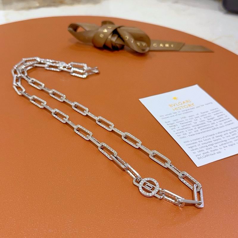 Bvlgari necklace 07yxh10