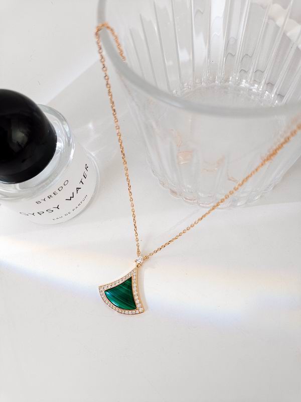 Bvlgari necklace 09yxq16