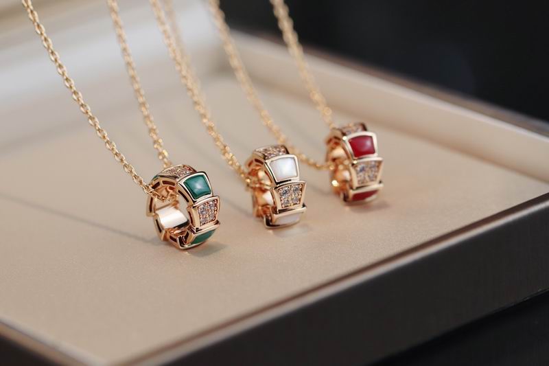 Bvlgari necklace 09yxq33