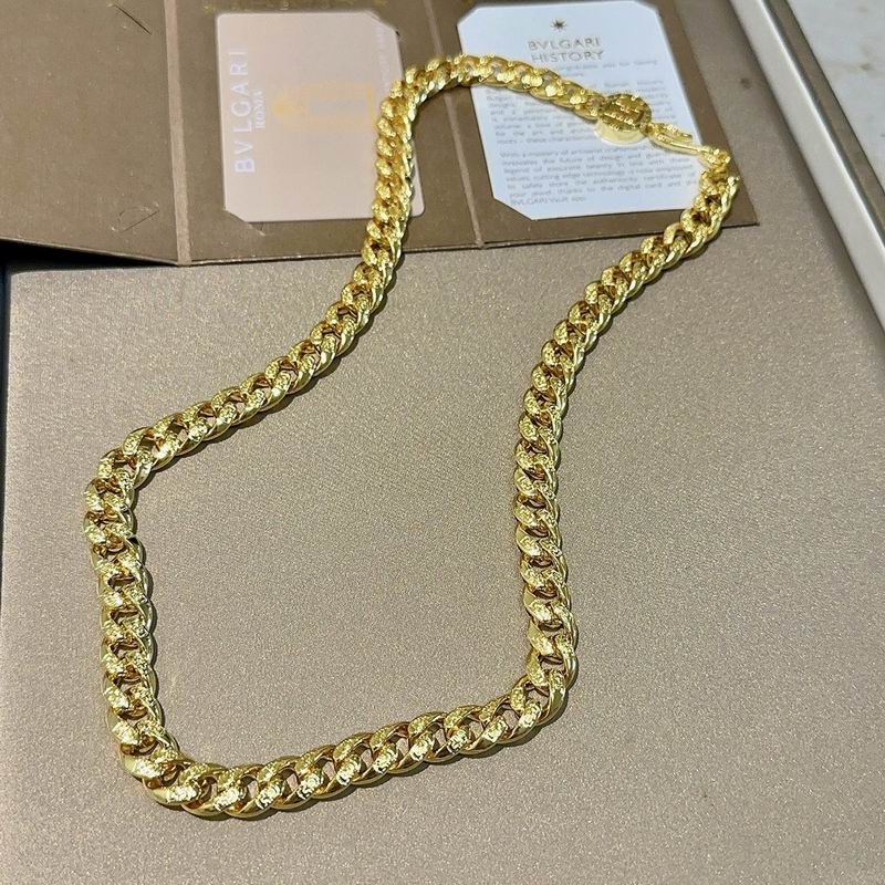 Bvlgari necklace 11yxx39