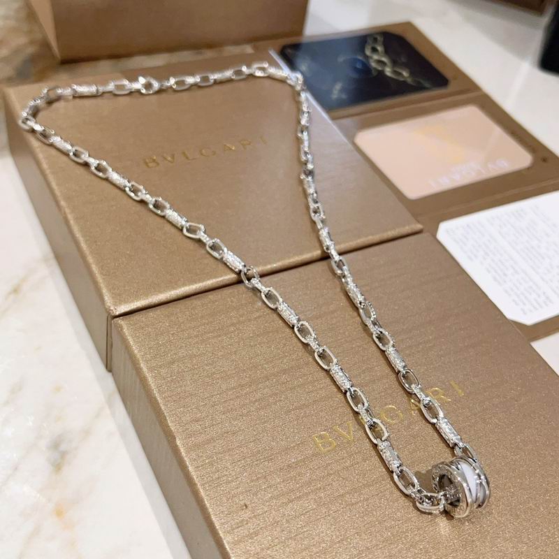 Bvlgari necklace 11yxx65