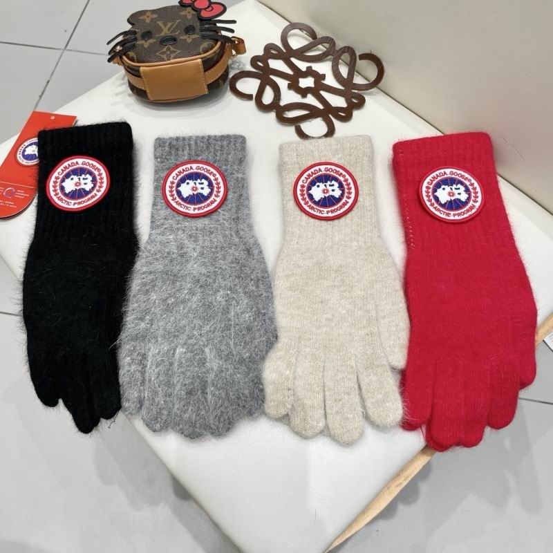 Canada Goose gloves hm