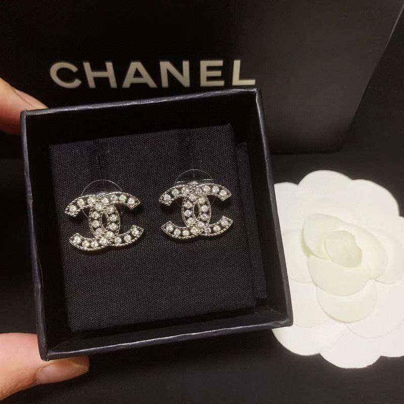 Chanel Earring 03yxs192