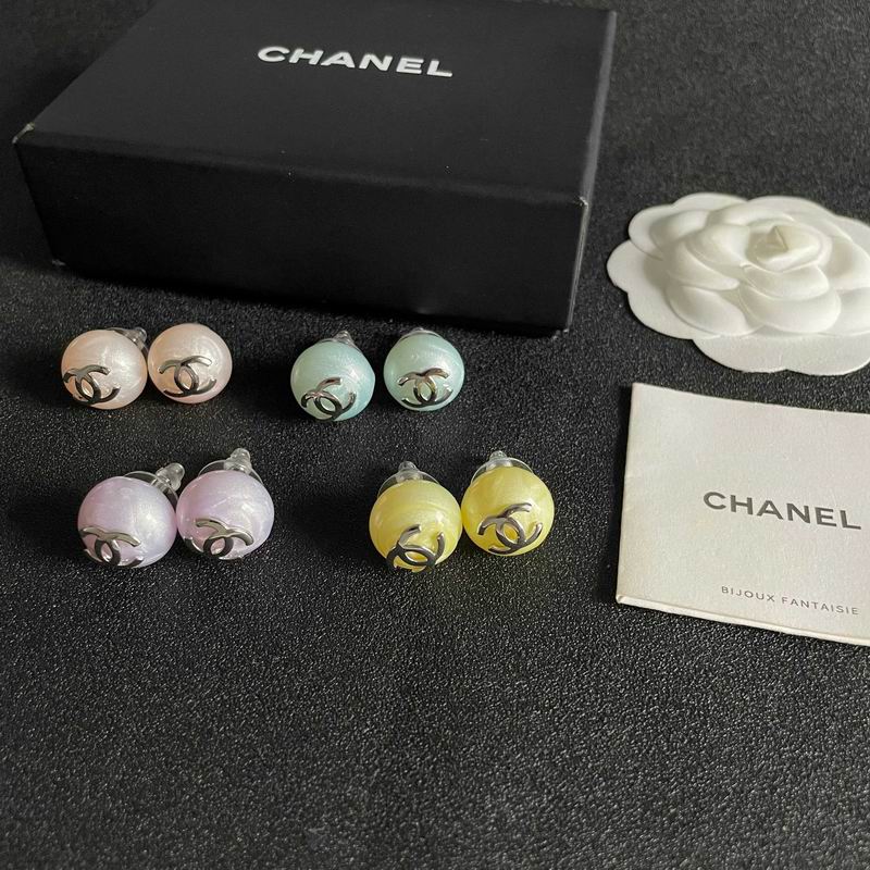 Chanel Earring 03yxs339