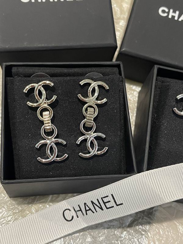 Chanel Earring 03yxs404