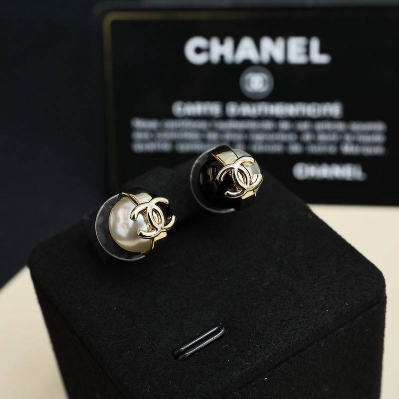 Chanel  Earring 03yxs470